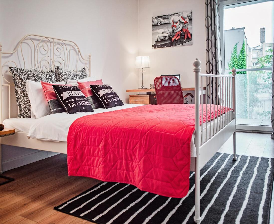 Apartamenty Homely Place Serce Poznania - Stary Rynek - Parking Екстер'єр фото